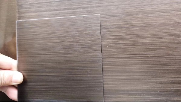 不銹鋼彩色板選擇中有什么注意事項？