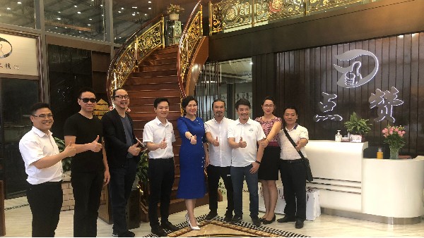 廣東省設(shè)計(jì)協(xié)會(huì)走訪點(diǎn)贊不銹鋼！